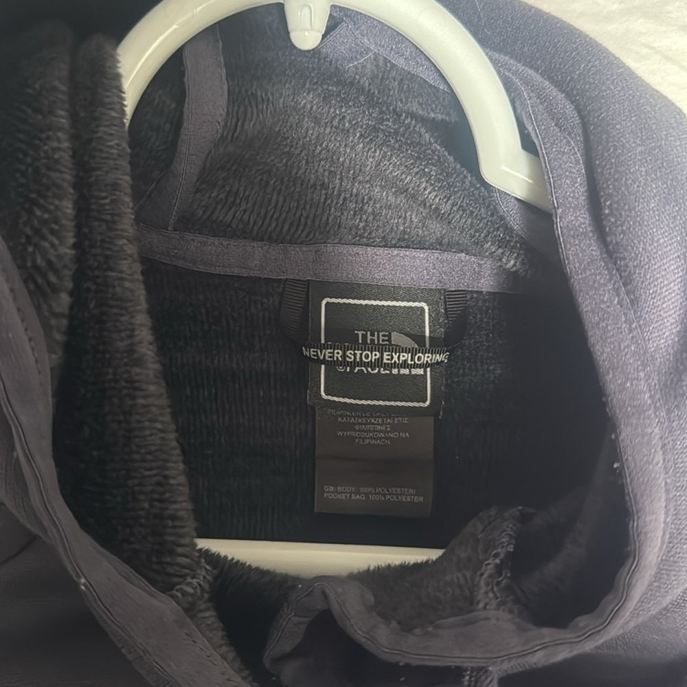 Women’s North Face neck Zip Hoodie Furry Warm Inside Athletic Ski Long Sleeve - Picture 6 of 8